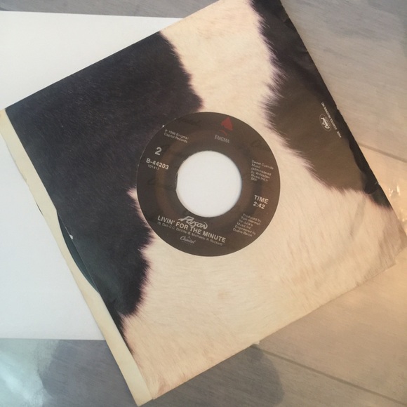 POISON 7”- EVERY ROSE HAS ITS THORN original 1988 PRESSING Good condition - Picture 4 of 4